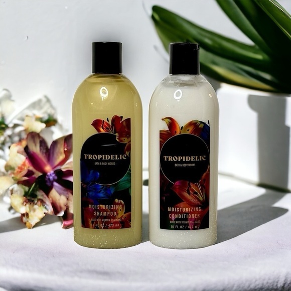 Bath & Body Works Other - Bath & Body Works Shampoo & Conditioner Set Tropidelic Tropical Floral NWT